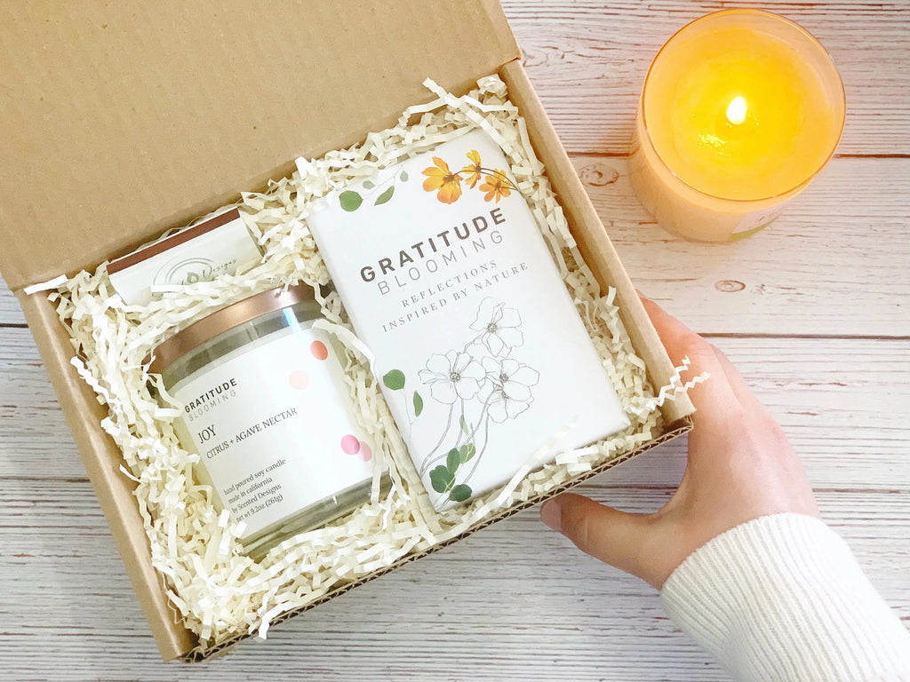 Candle Gift Box with Gratitude Blooming